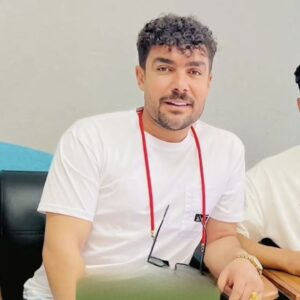 دانلود آهنگ فرشید حکمتی یار دلدار ایزنه تا پشت شونش پهللش